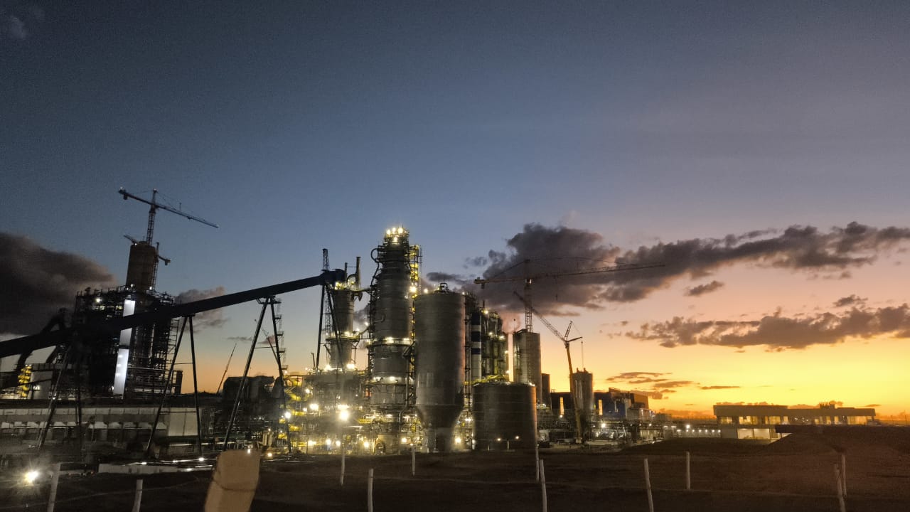 Sistema de climatização em ambiente industrial